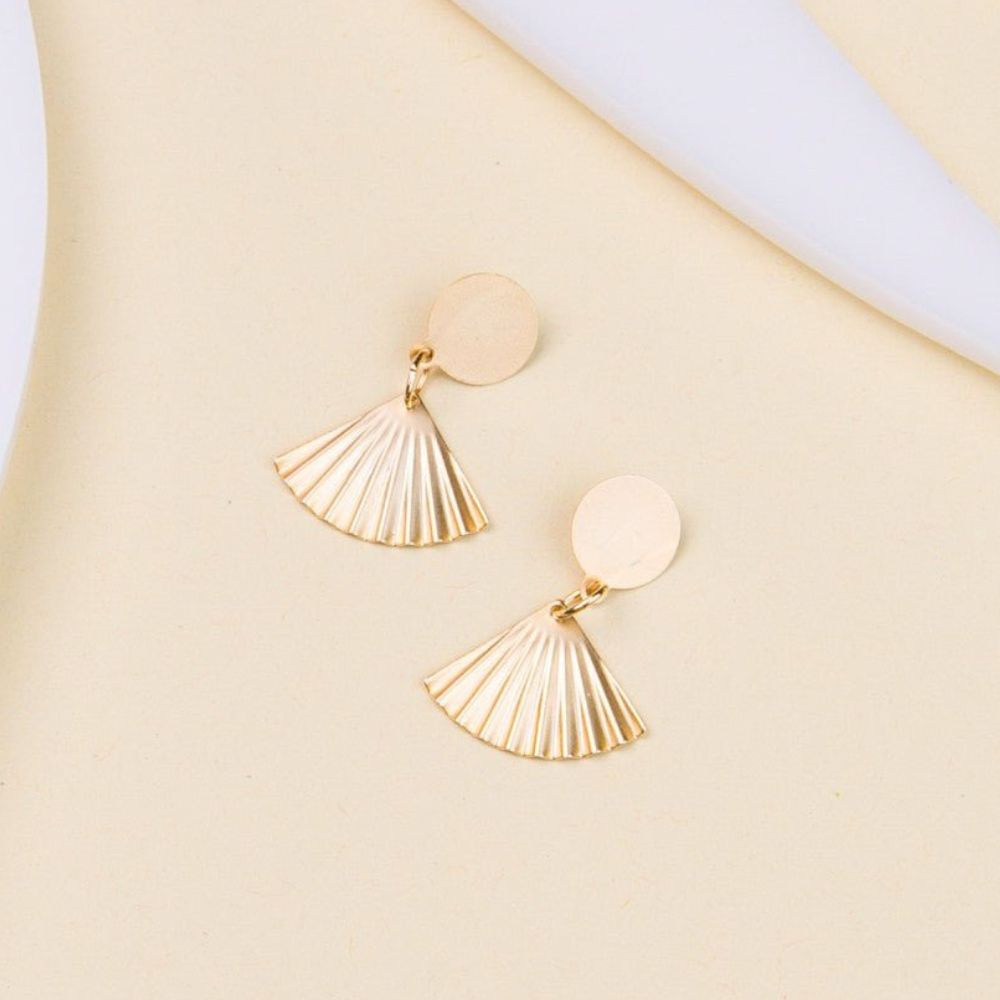 Resort Gold earrings pendants