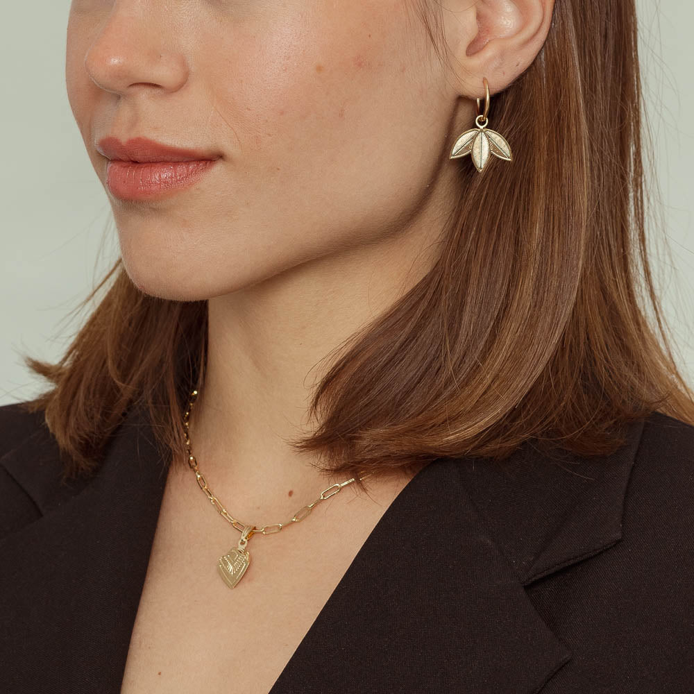 Naya Gold Earrings Pendants