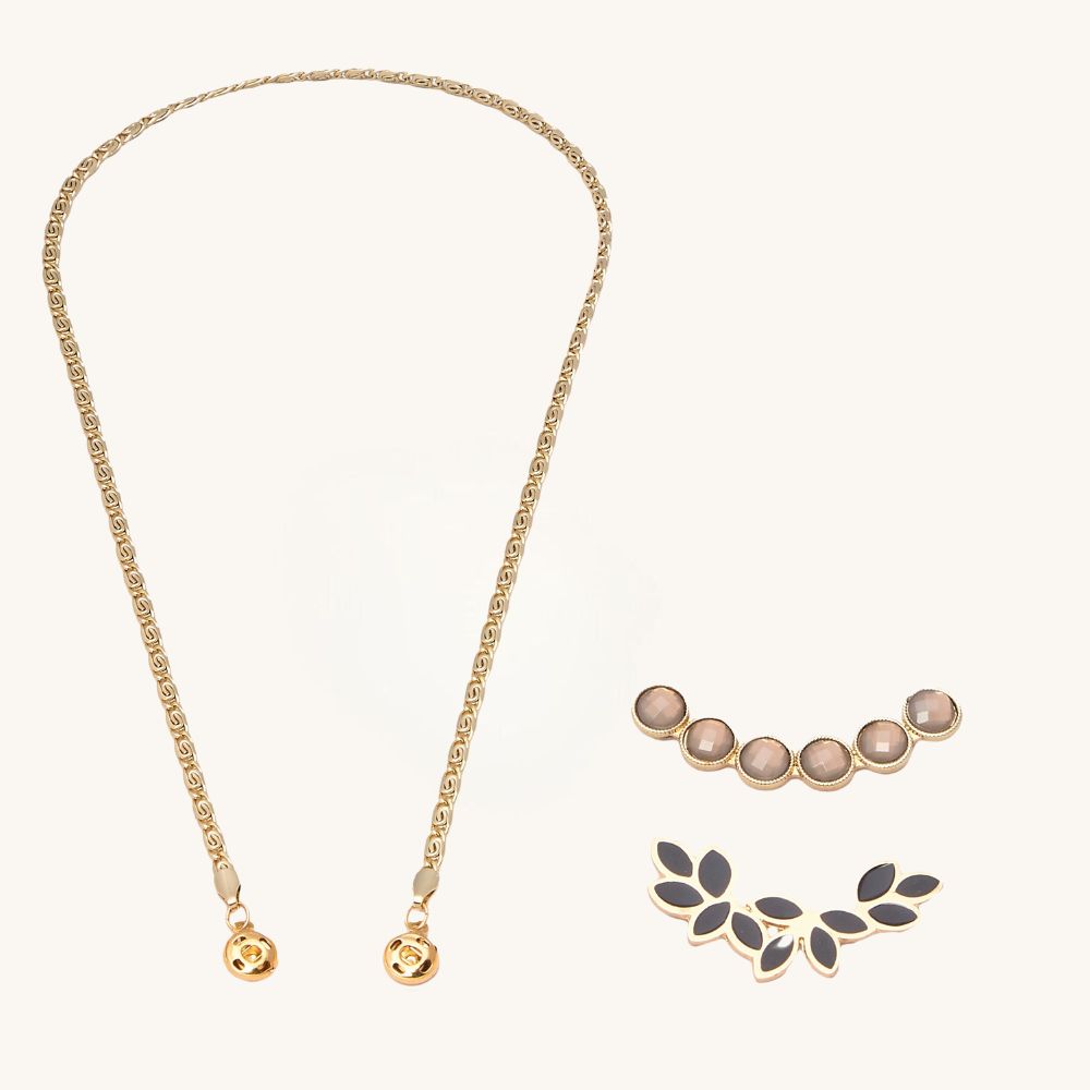 Gold Hili Links necklace