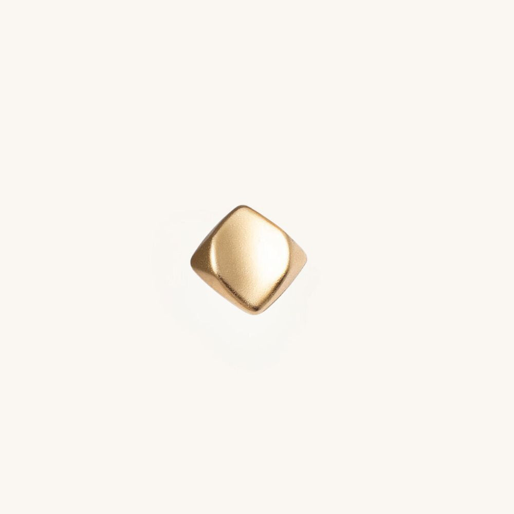 Eighties Square Gold Earrings Pendants