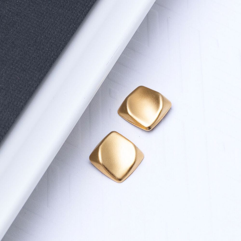 Eighties Square Gold Earrings Pendants