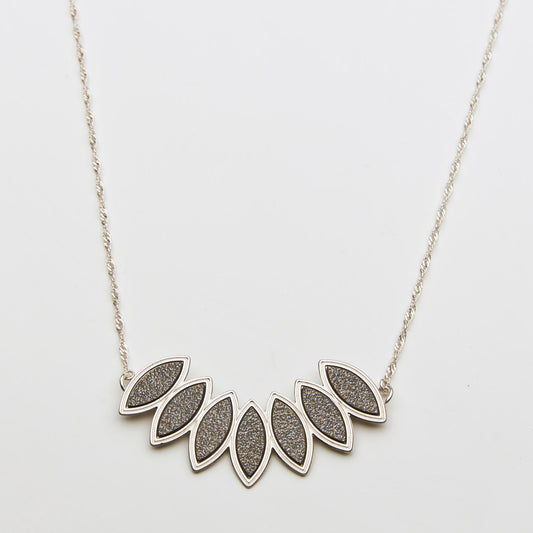 Black marquise | Silver necklace